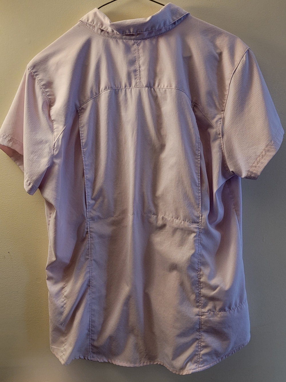 Columbia Light Pink Short-Sleeve Button-Down Shirt - Picture 2 of 7